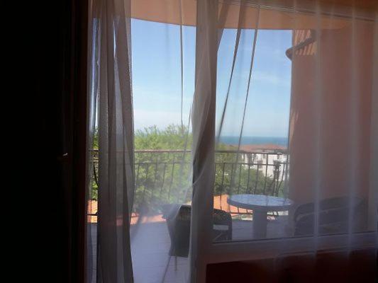 Denz Hotel Chernomorets Buitenkant foto
